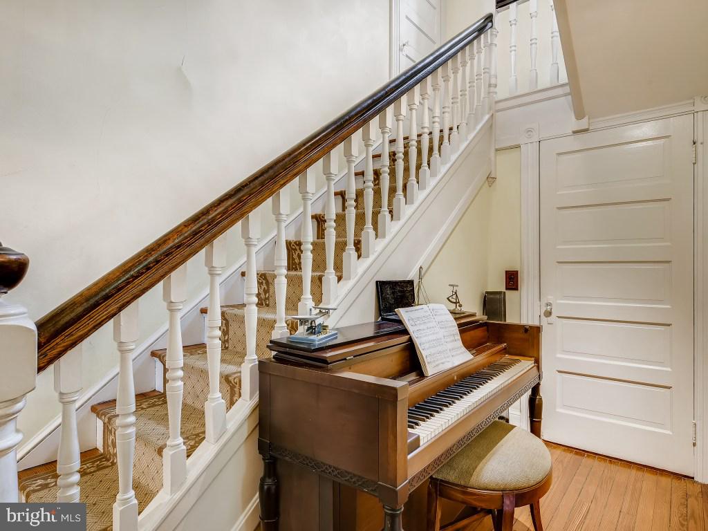 REISTERSTOWN - Residential