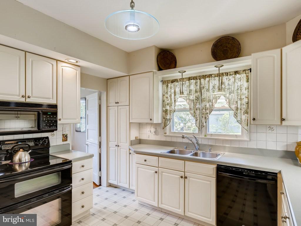 REISTERSTOWN - Residential