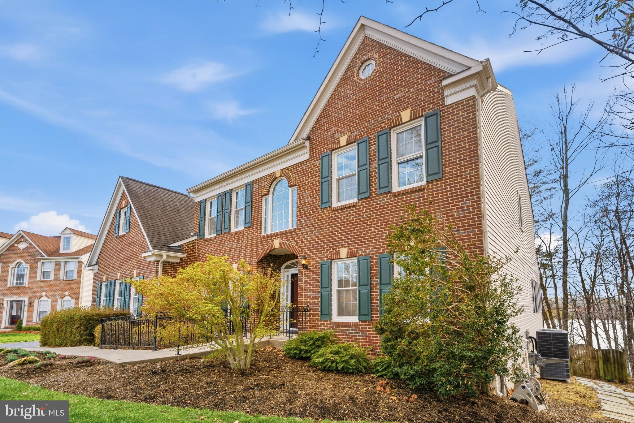 SWANS CREEK - Residential