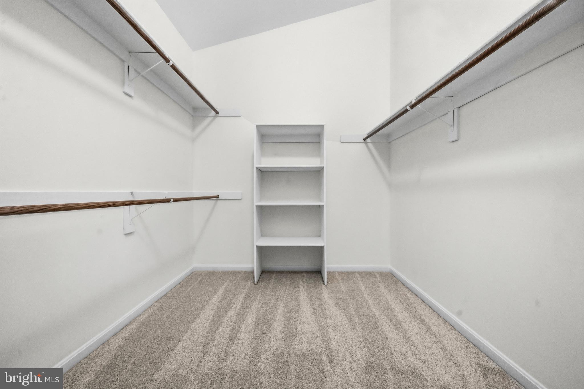 SWANS CREEK - Residential