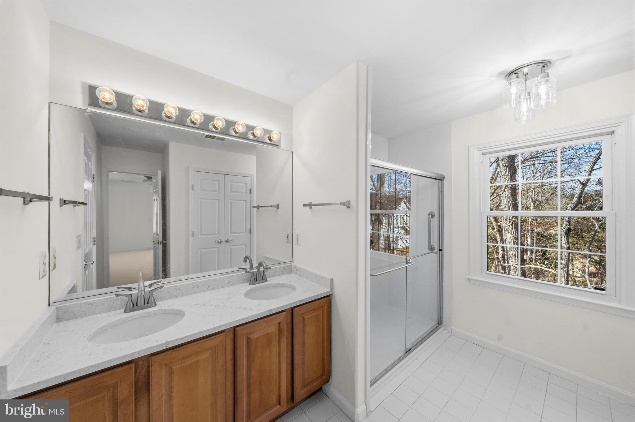 SWANS CREEK - Residential