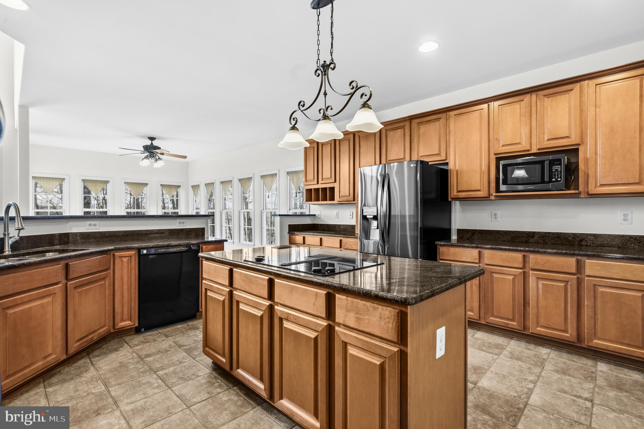 SWANS CREEK - Residential