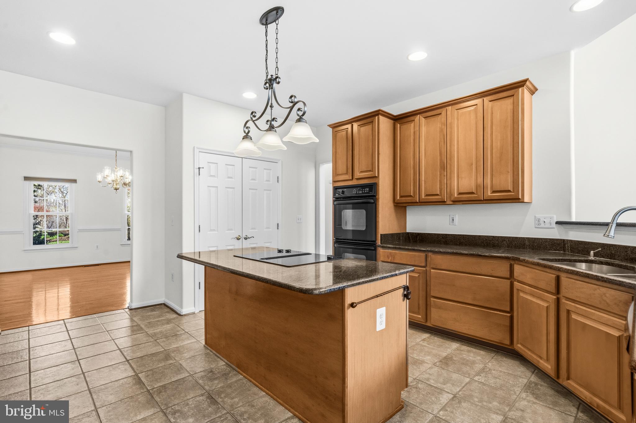 SWANS CREEK - Residential