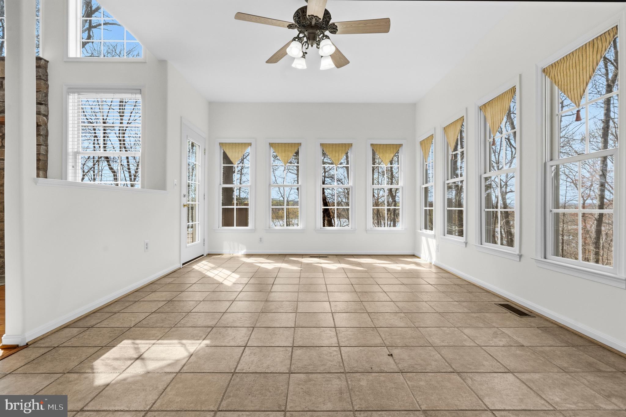 SWANS CREEK - Residential