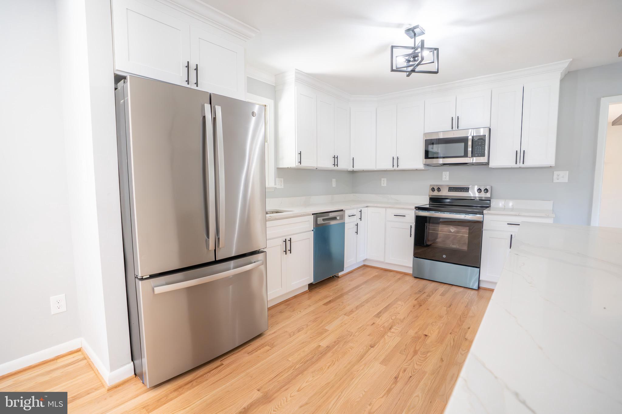 BEACHMONT ESTATES - Residential