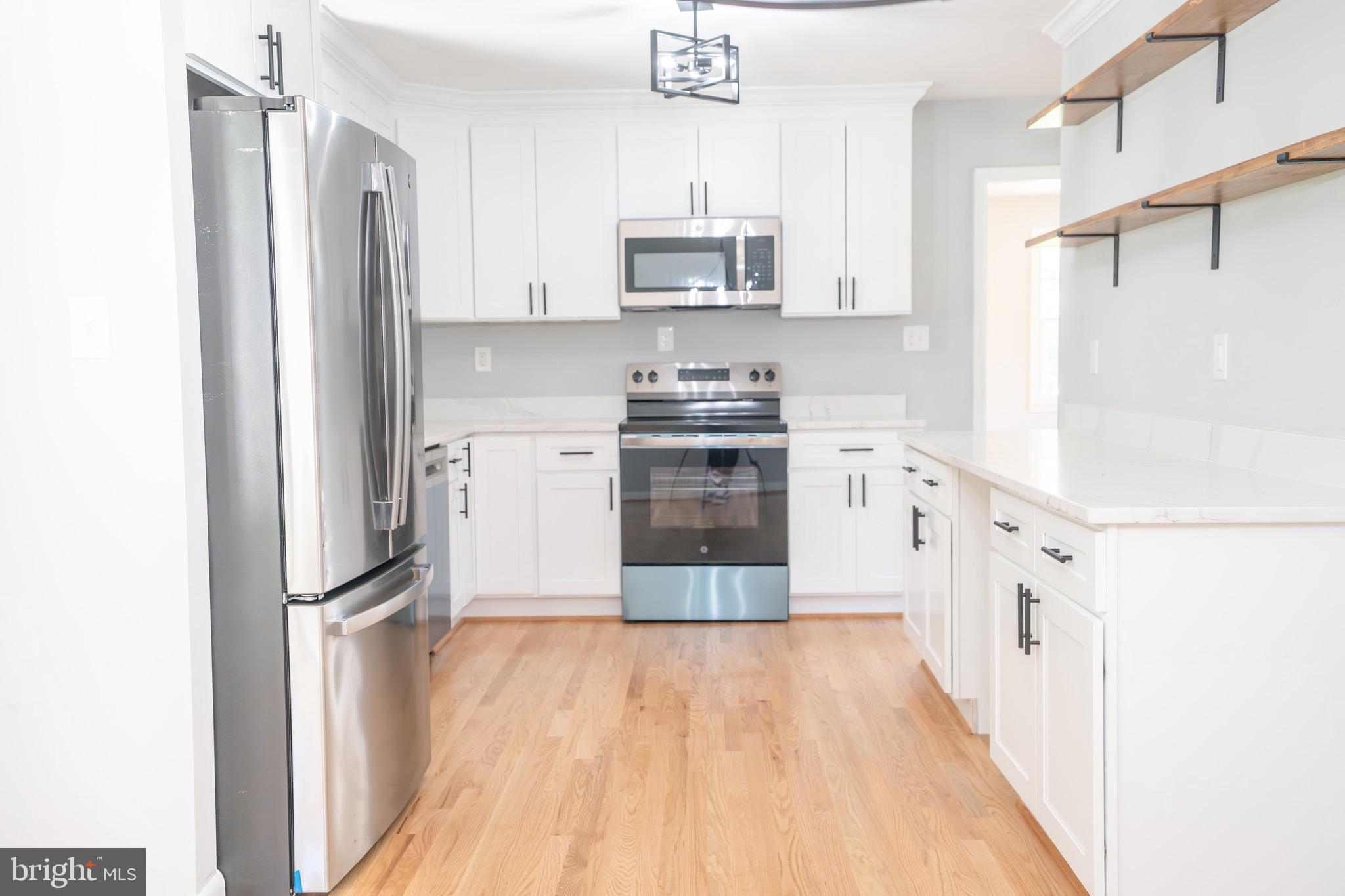 BEACHMONT ESTATES - Residential