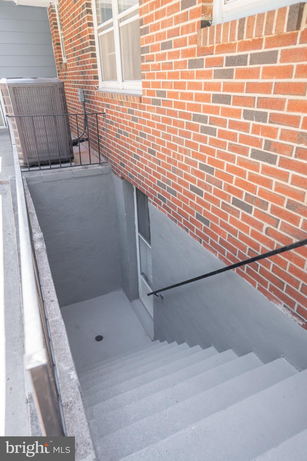 BEACHMONT ESTATES - Residential