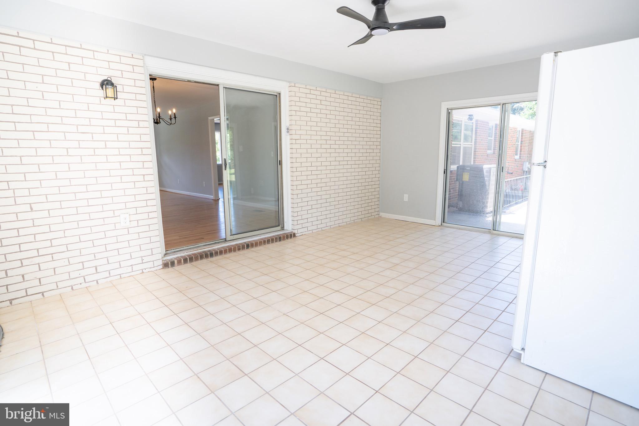 BEACHMONT ESTATES - Residential