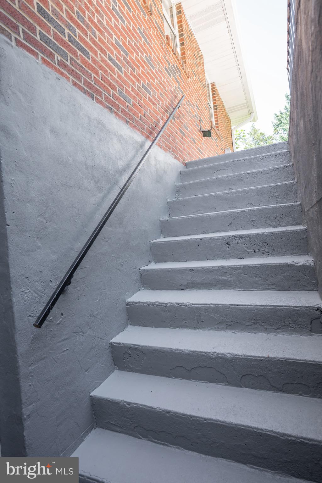 BEACHMONT ESTATES - Residential