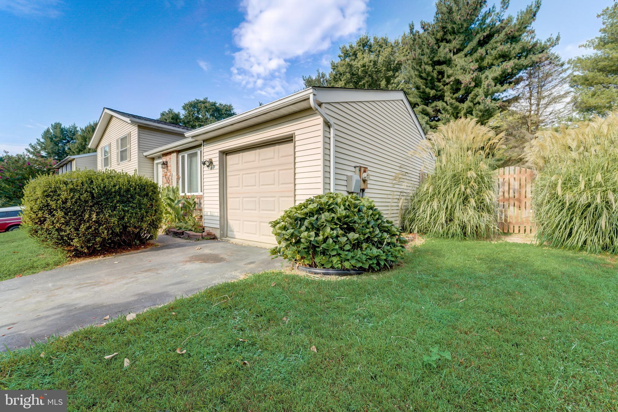 CHARLENE - Residential