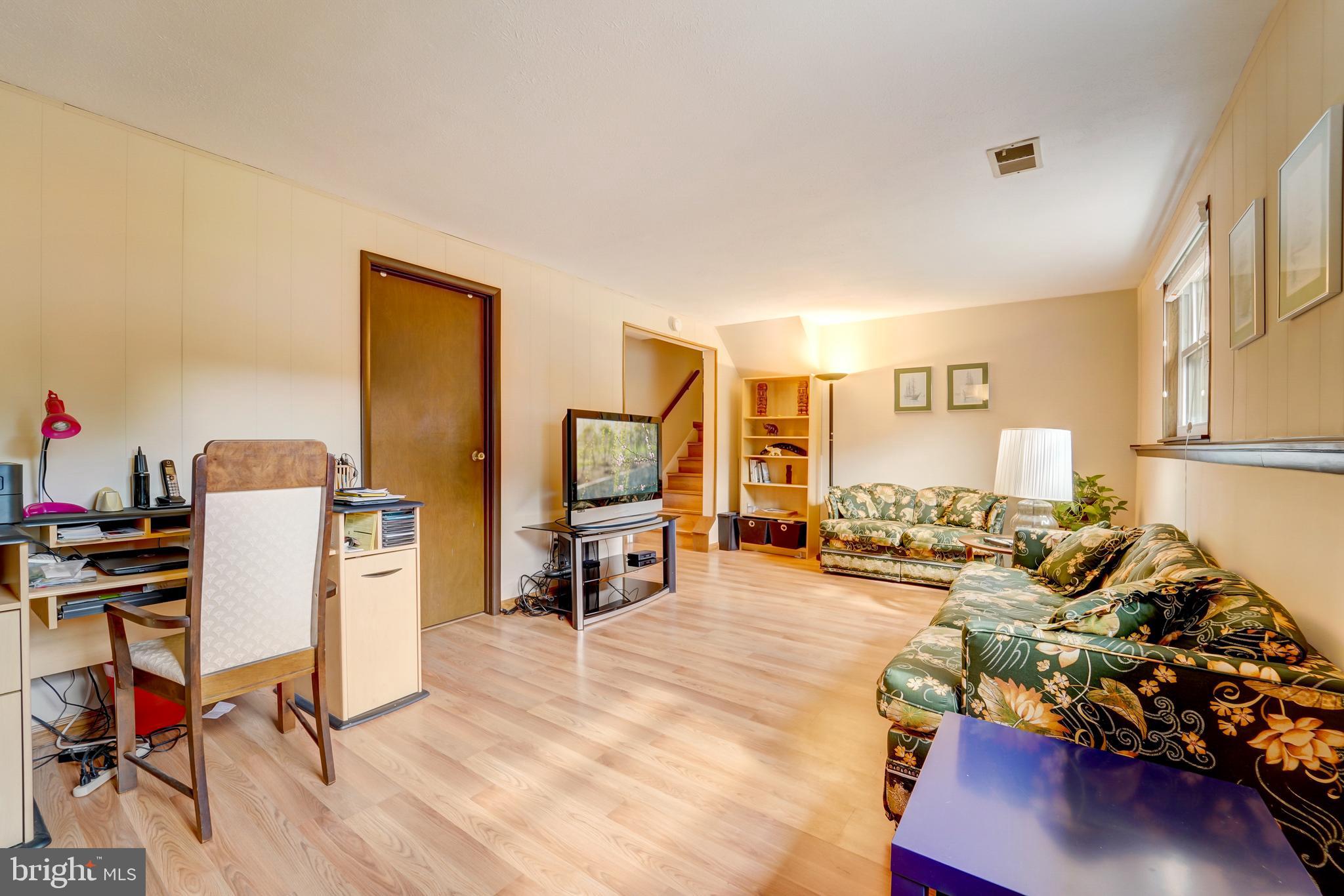 CHARLENE - Residential