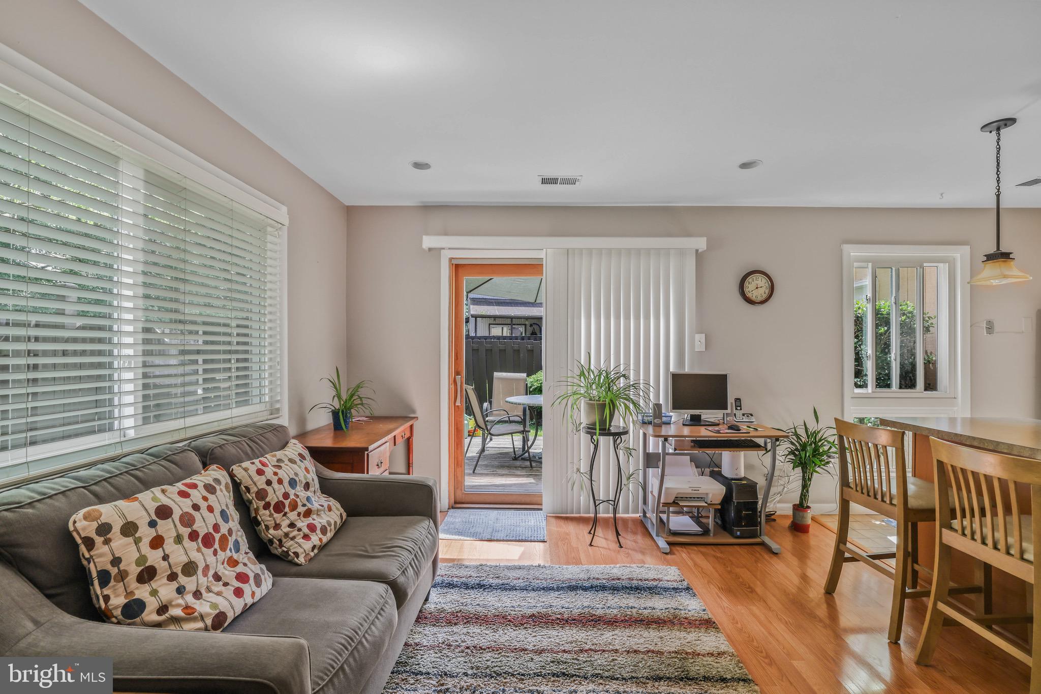 SUGARLAND RUN - Residential