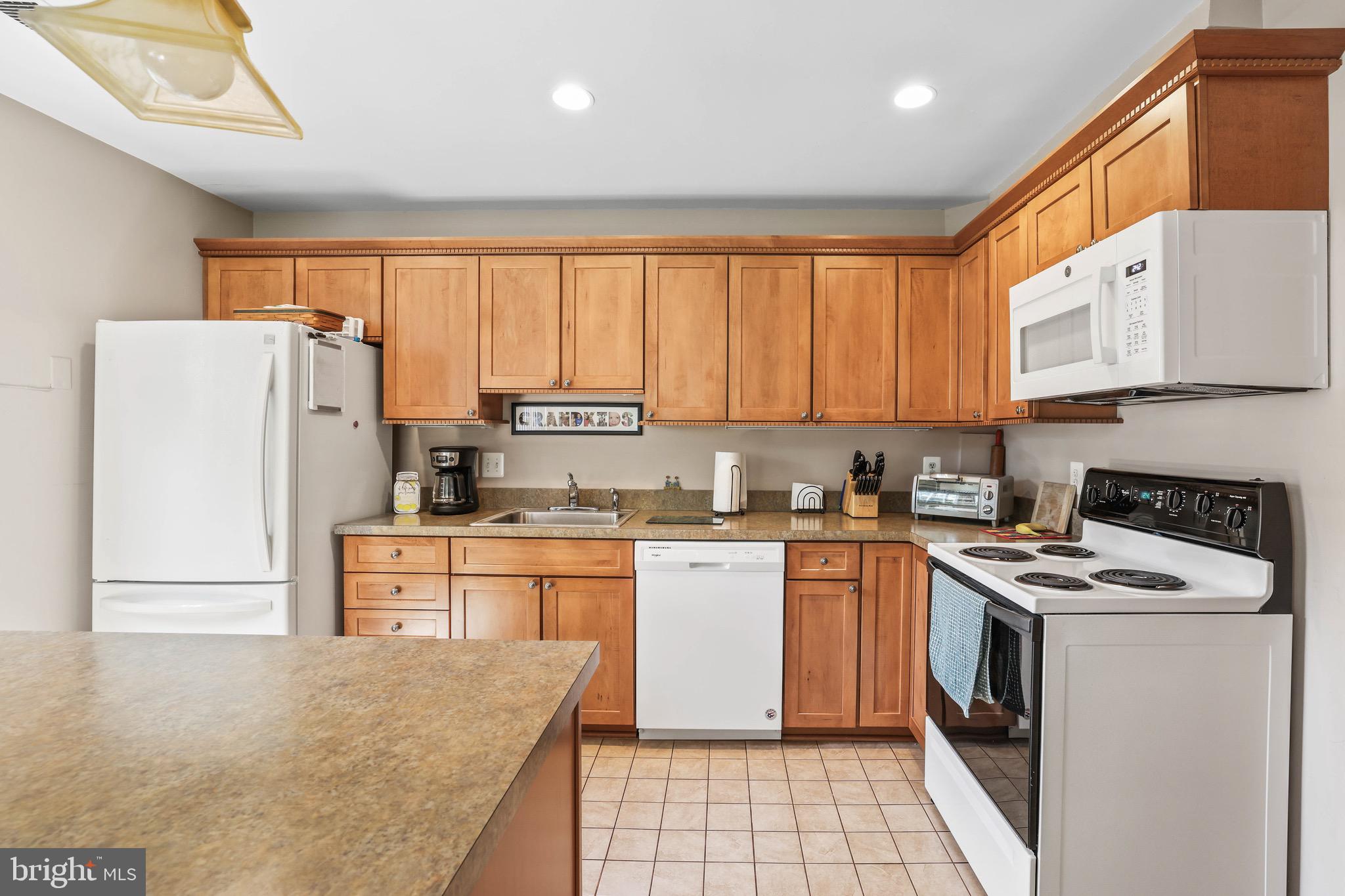 SUGARLAND RUN - Residential