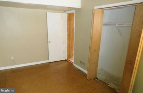 LANDOVER KNOLLS - Residential