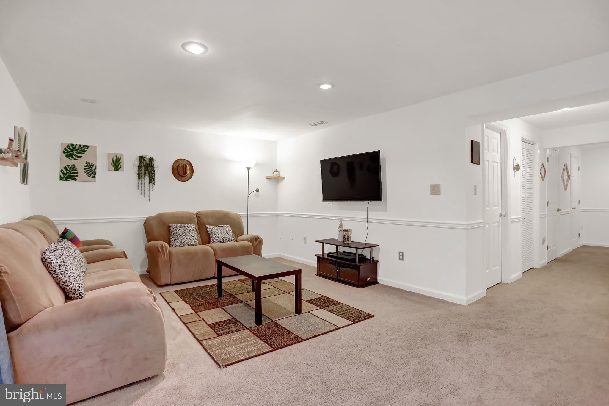 WORTHINGTON MEADOWS - Residential