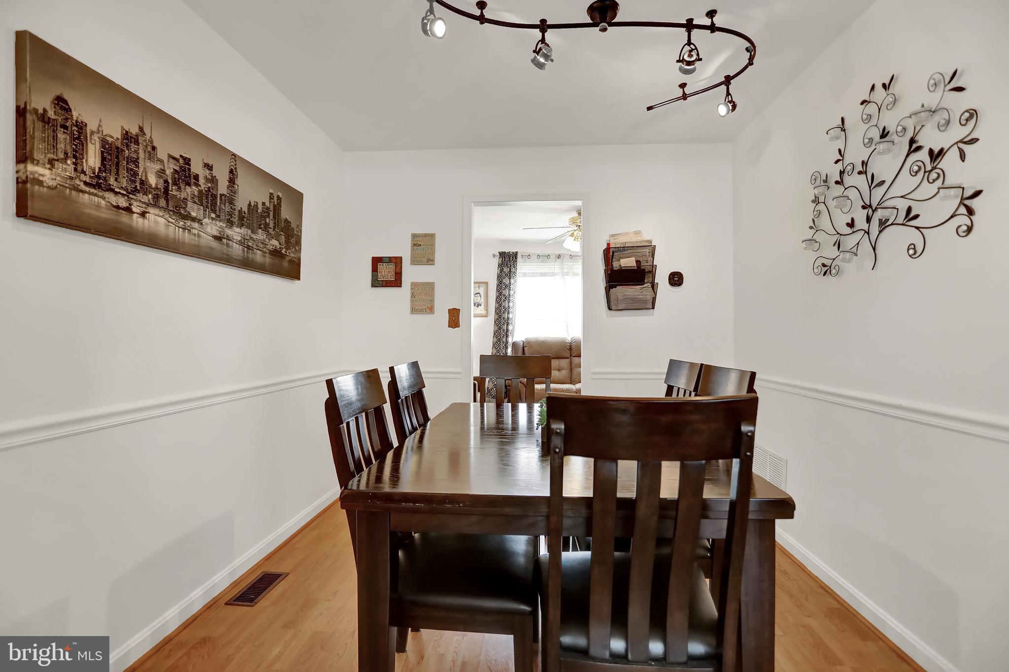 WORTHINGTON MEADOWS - Residential