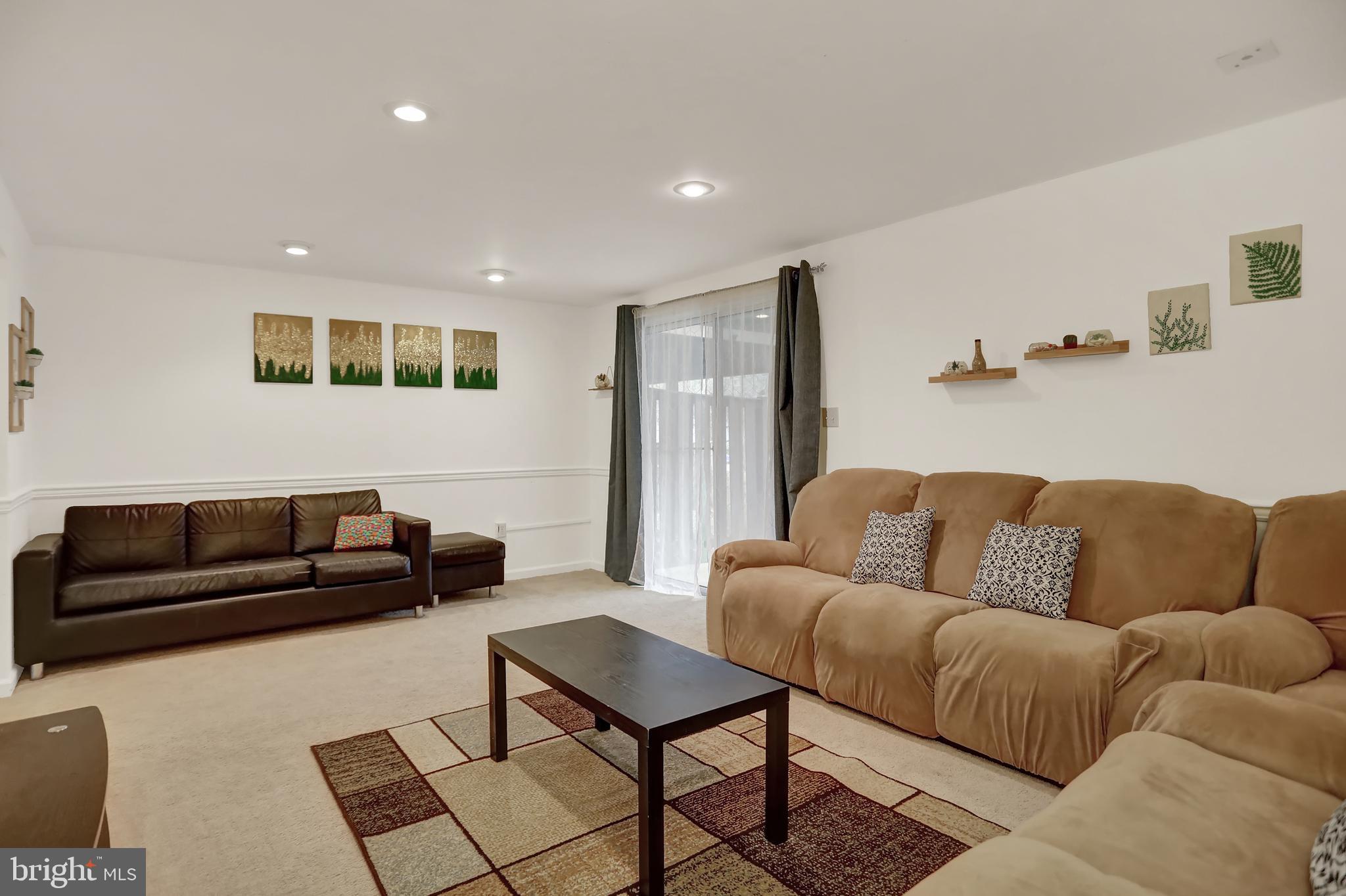 WORTHINGTON MEADOWS - Residential