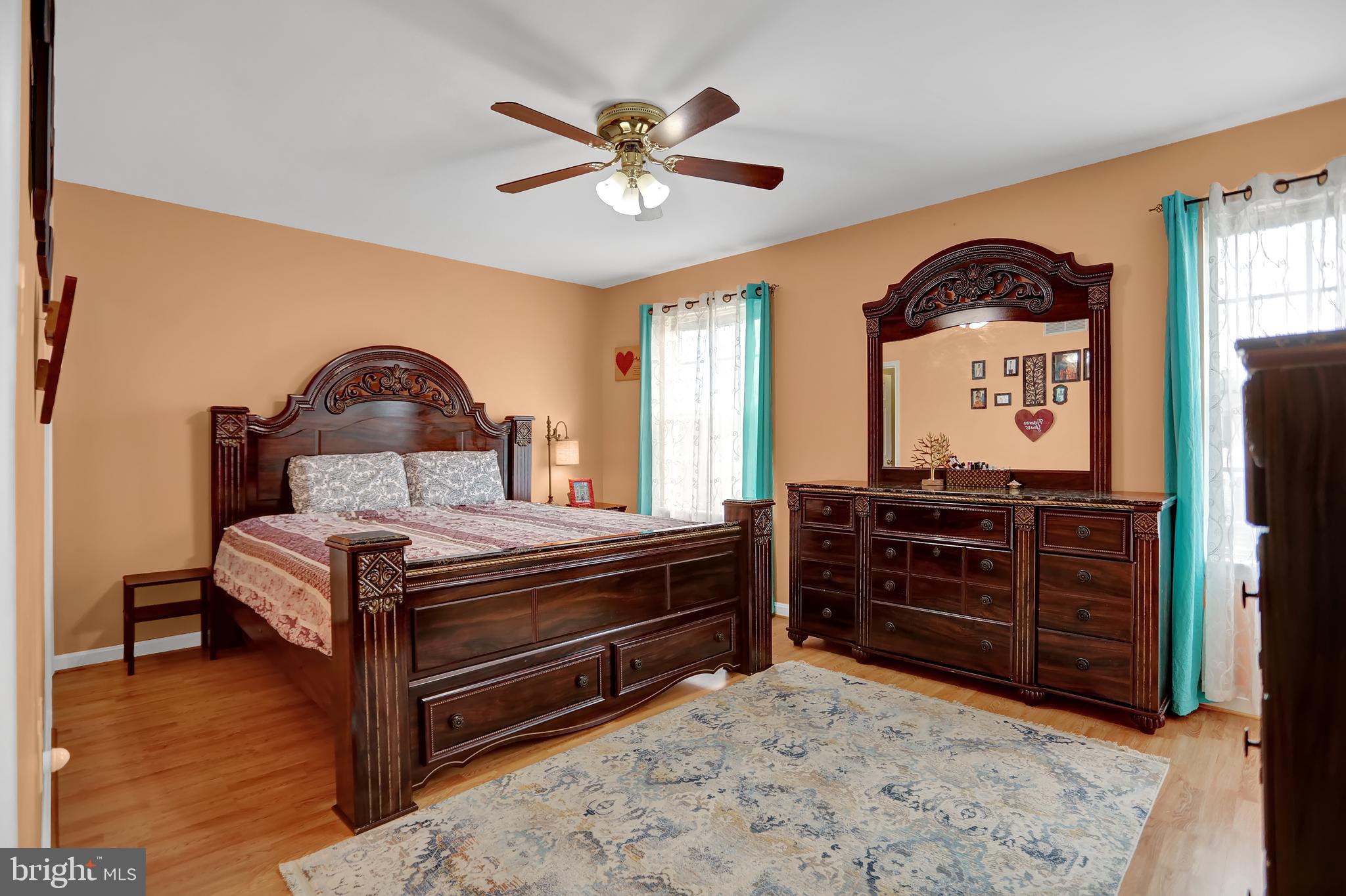 WORTHINGTON MEADOWS - Residential