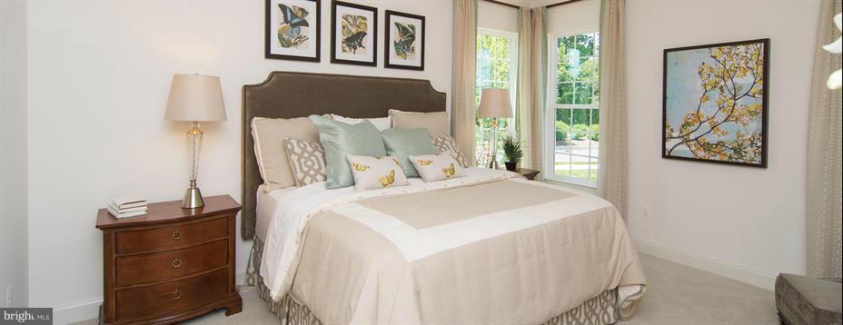 FALLSTON COMMONS - Residential