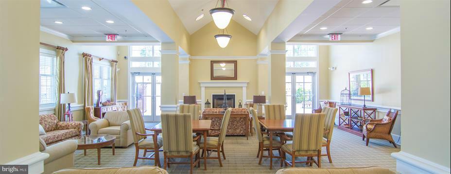 FALLSTON COMMONS - Residential