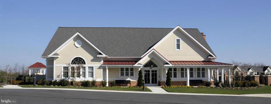 FALLSTON COMMONS - Residential