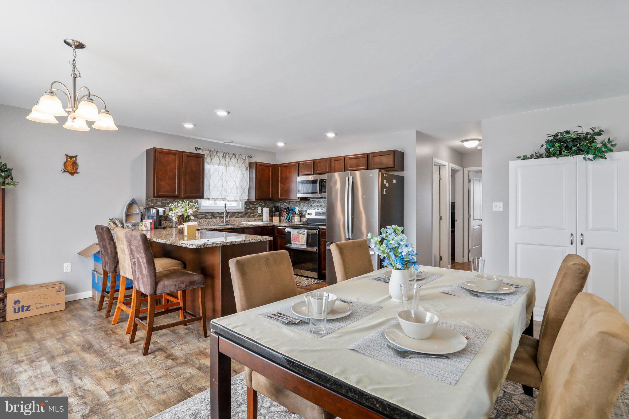 PEBBLE RIDGE - Residential