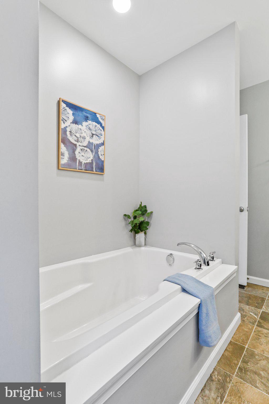 PEBBLE RIDGE - Residential