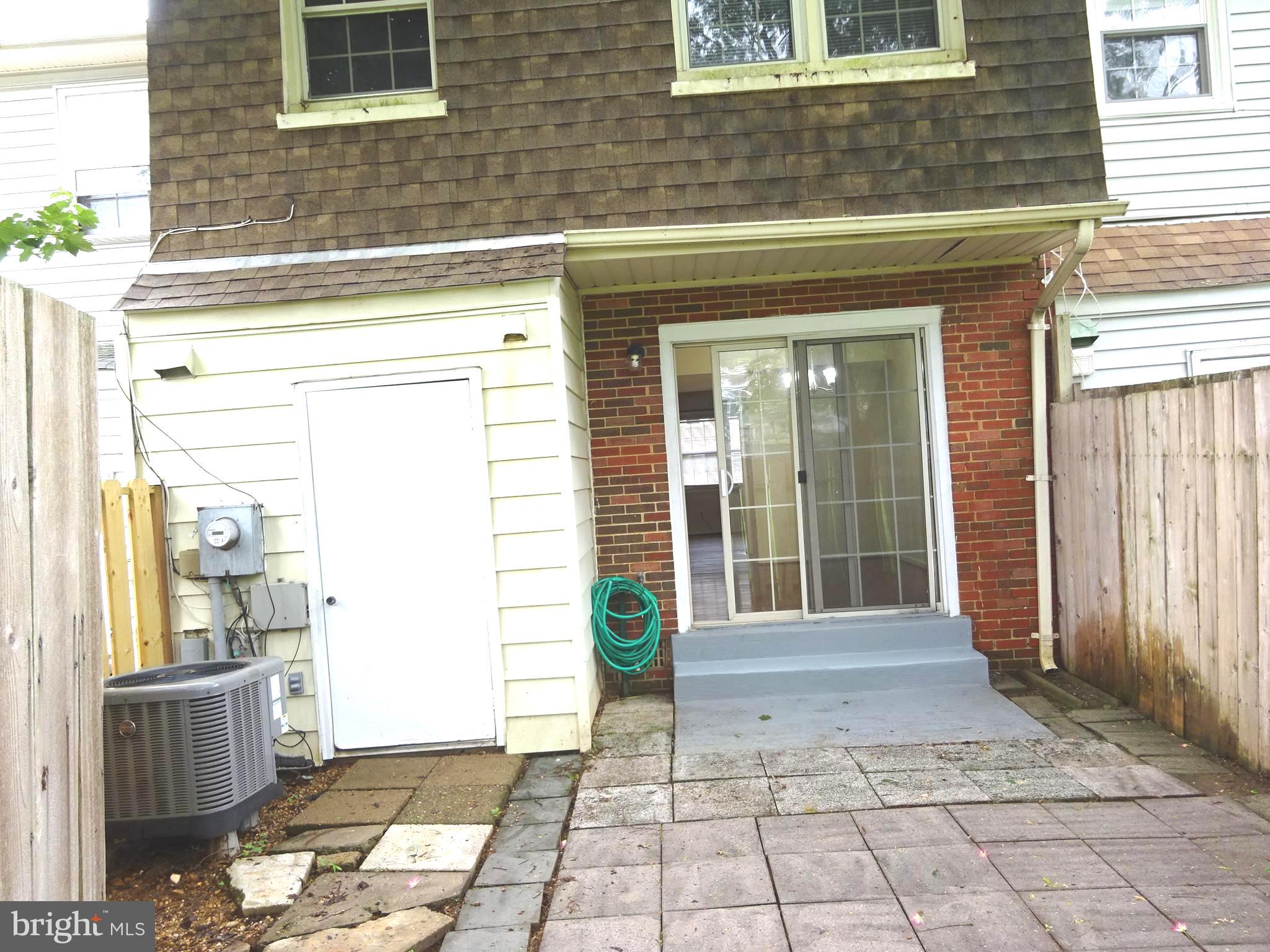 DALE CITY - Residential