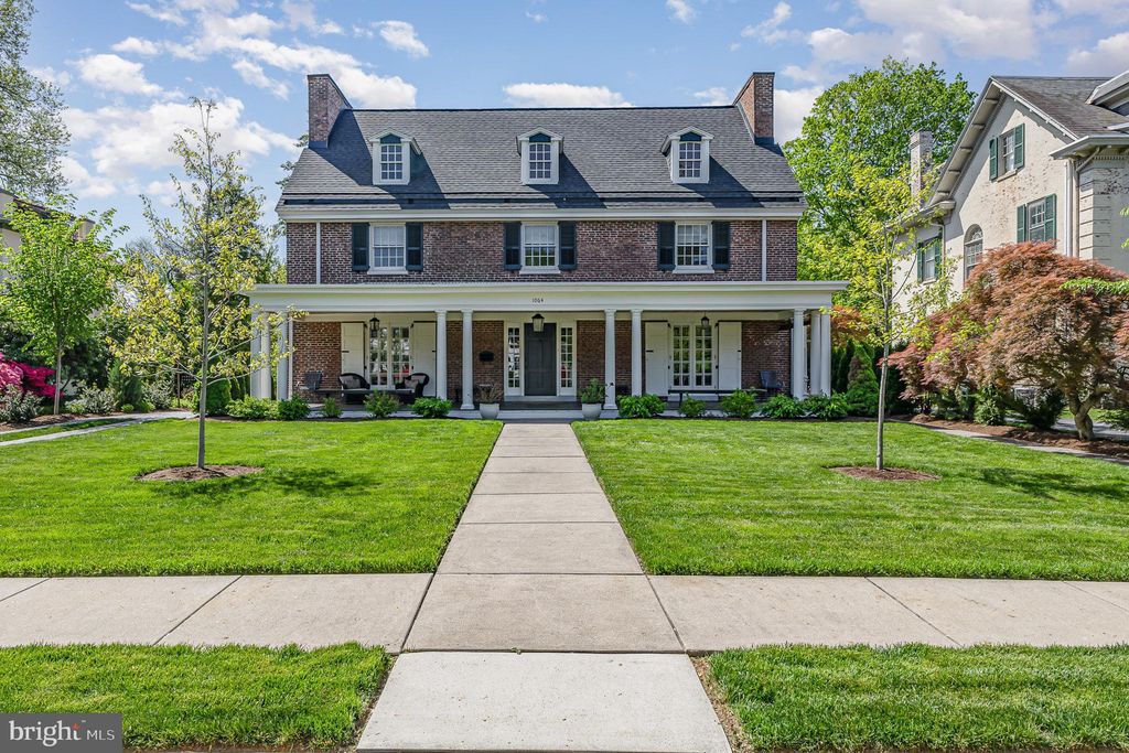 Photo of 1064 Wheatland Avenue, LANCASTER, PA 17603 (MLS # PALA2069162)