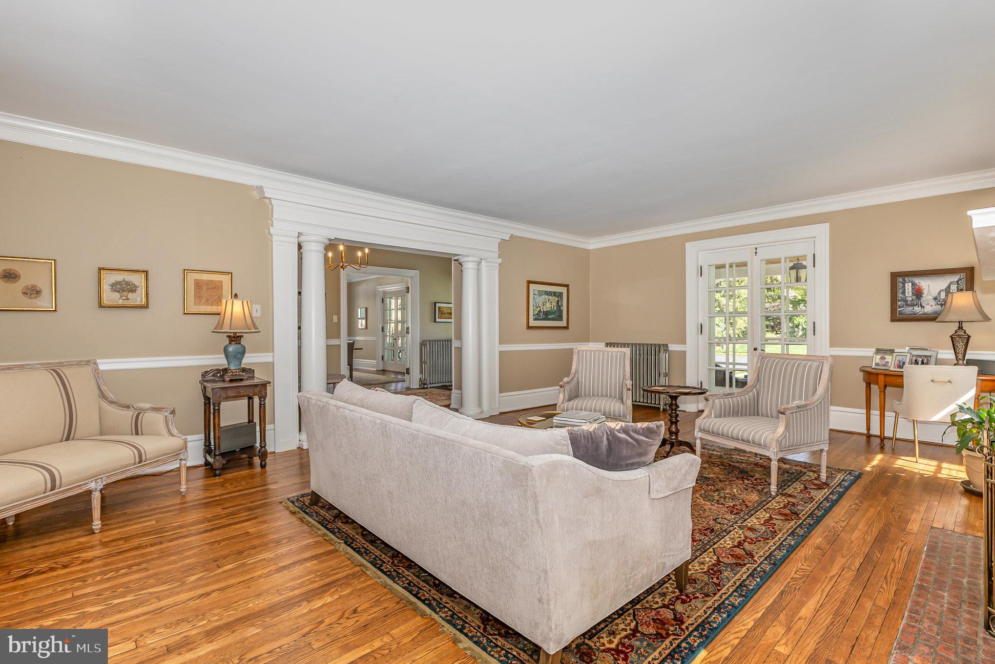 SCHOOL LANE HILLS - Residential