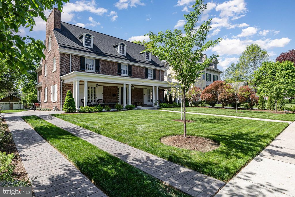 Photo of 1064 Wheatland Avenue, LANCASTER, PA 17603 (MLS # PALA2069162)