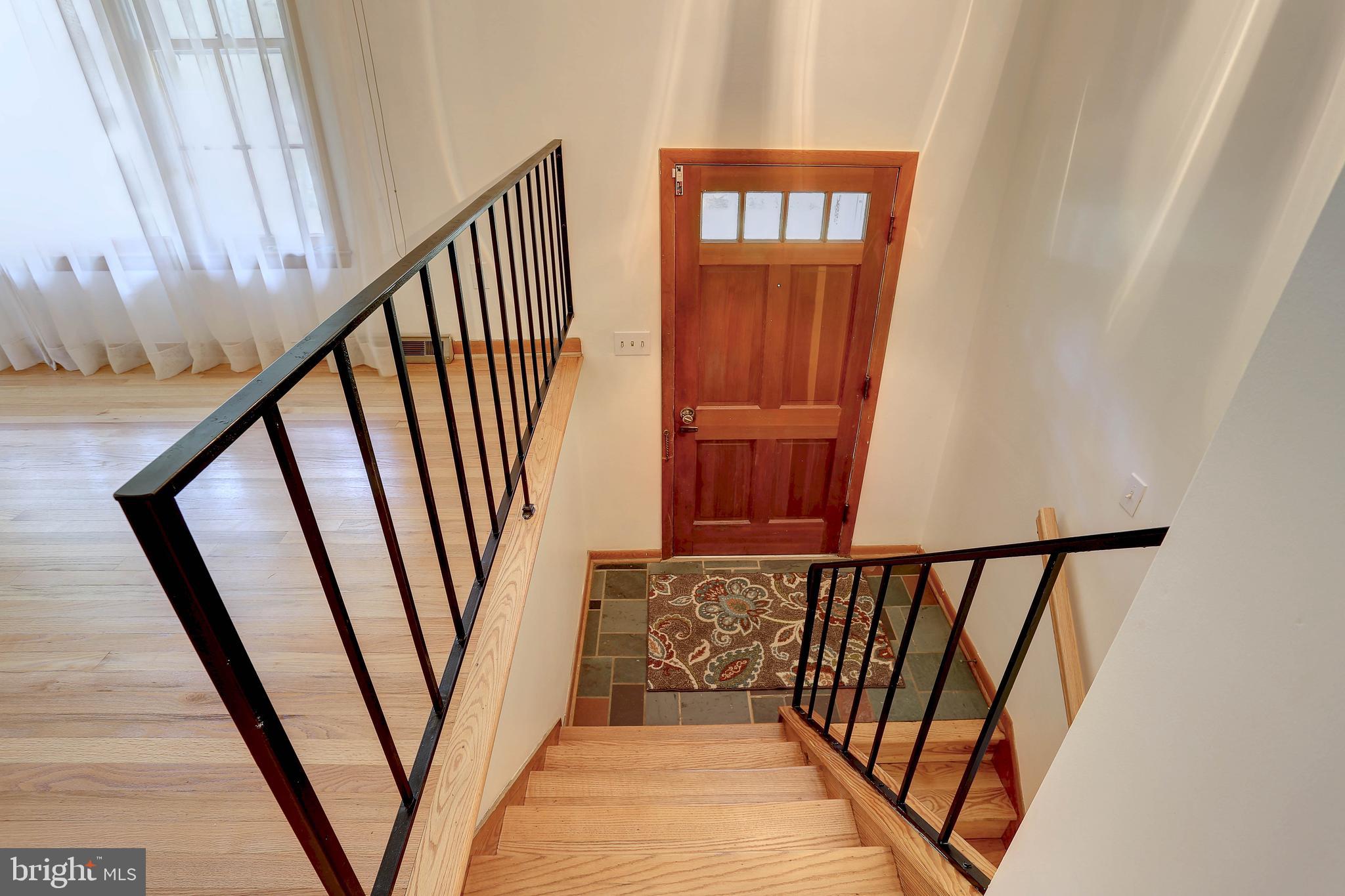 826 MEADOW ROAD