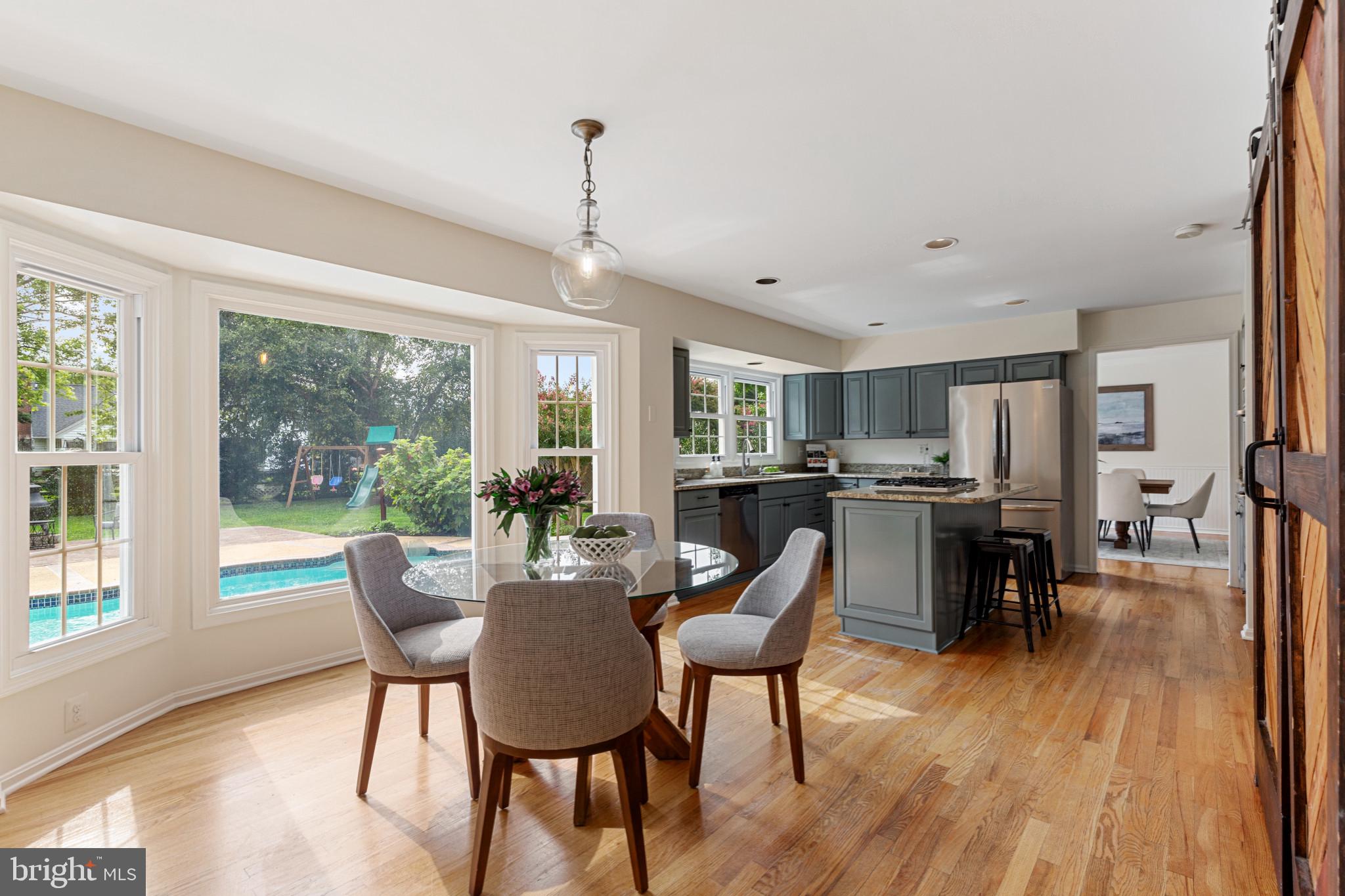 PLEASANT PLAINS - Residential