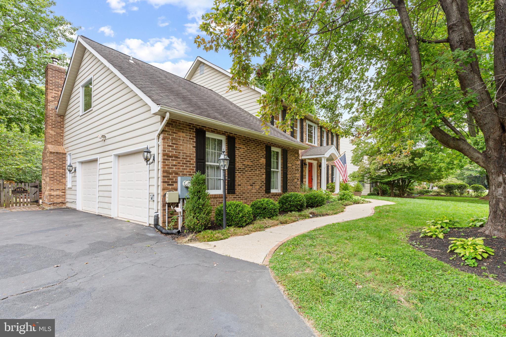 PLEASANT PLAINS - Residential