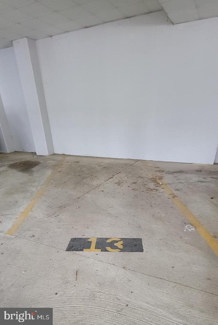 INDUSTRY - Residential Lease