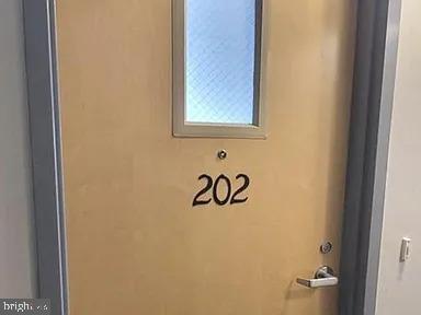 INDUSTRY - Residential Lease