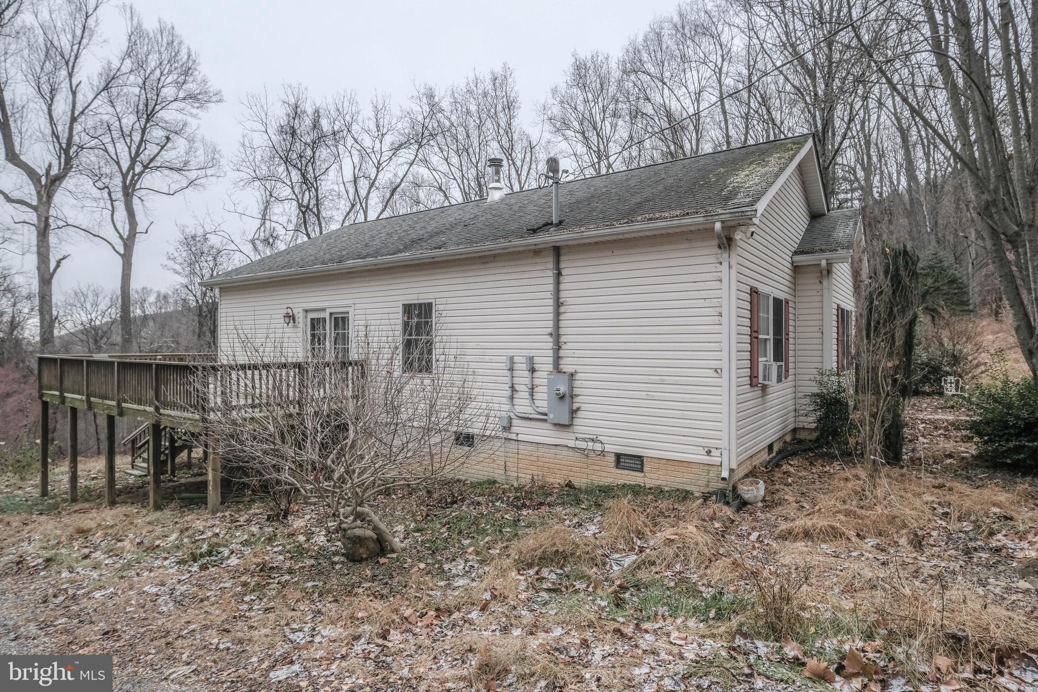 SHANGRI-LA - Residential