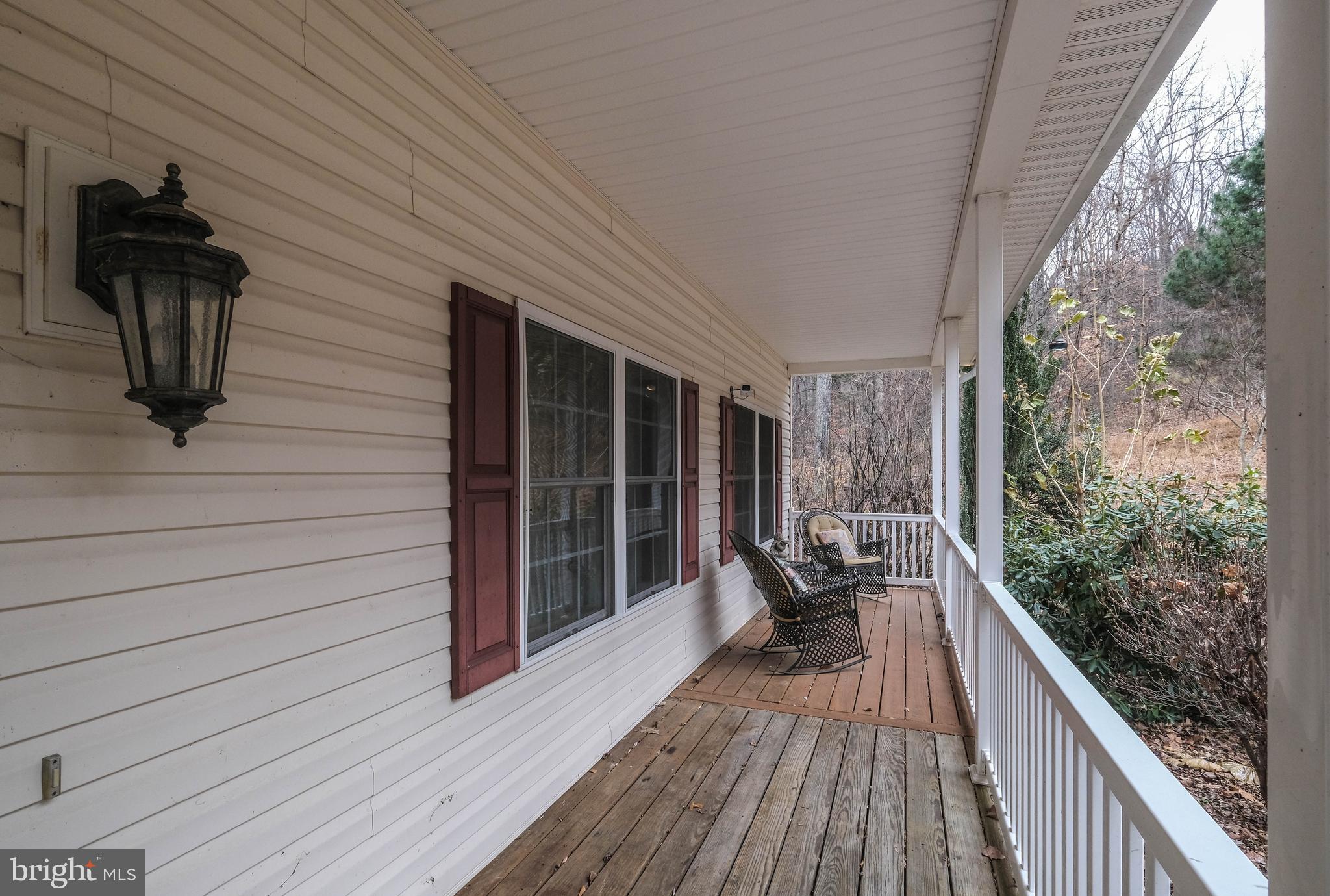 1195 SHANGRI LA ROAD