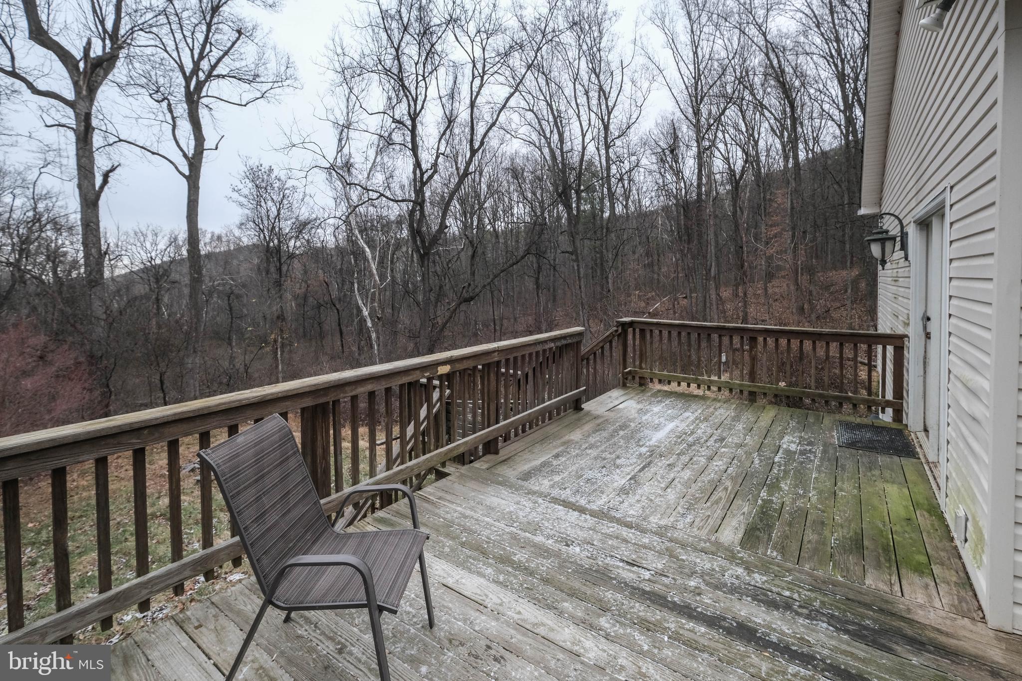 SHANGRI-LA - Residential