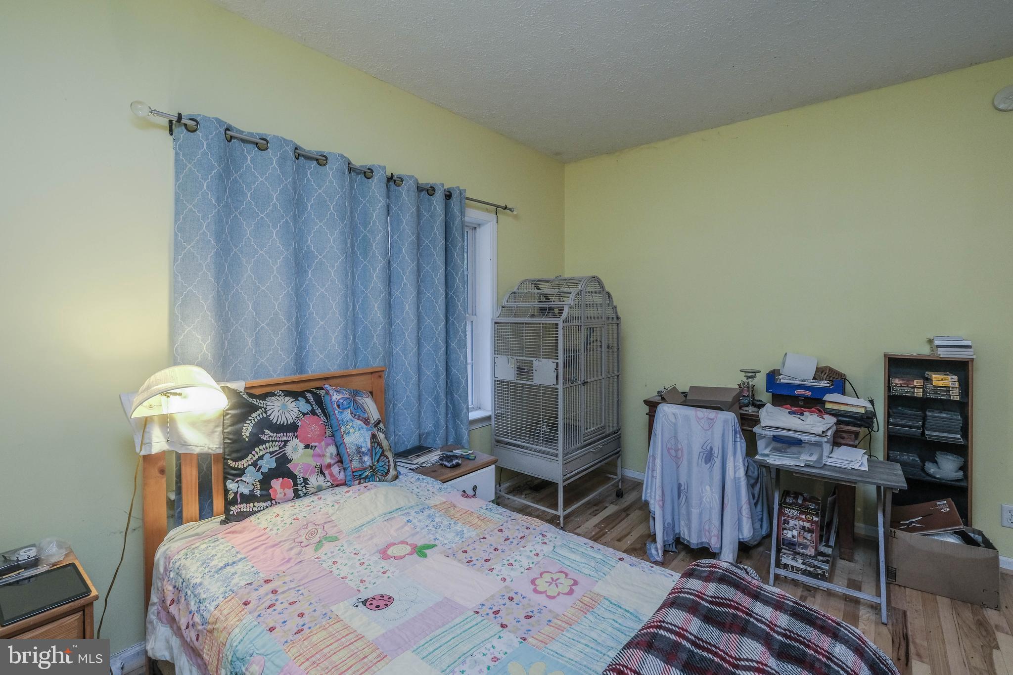 SHANGRI-LA - Residential