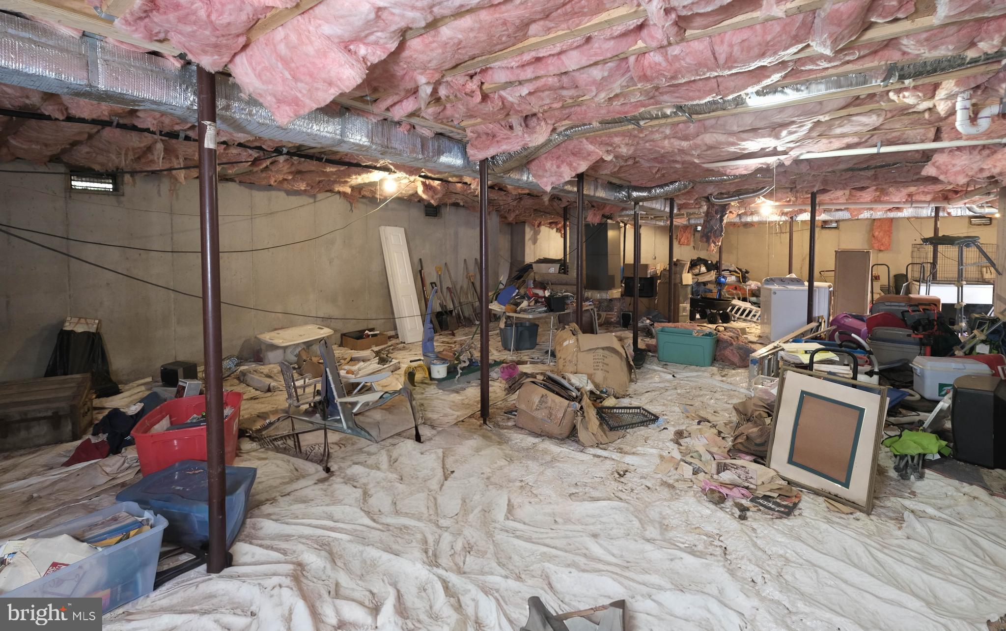 SHANGRI-LA - Residential