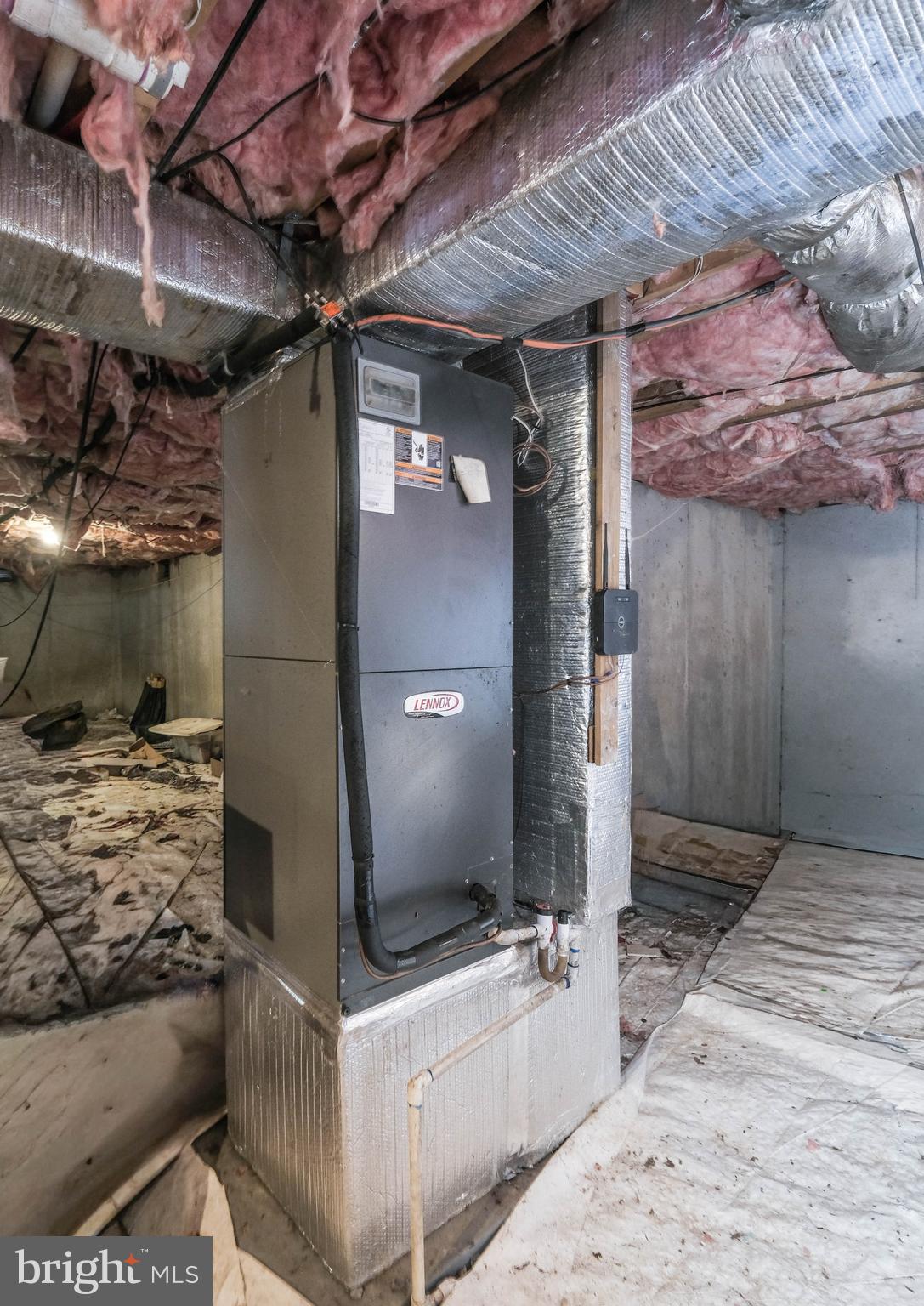 SHANGRI-LA - Residential