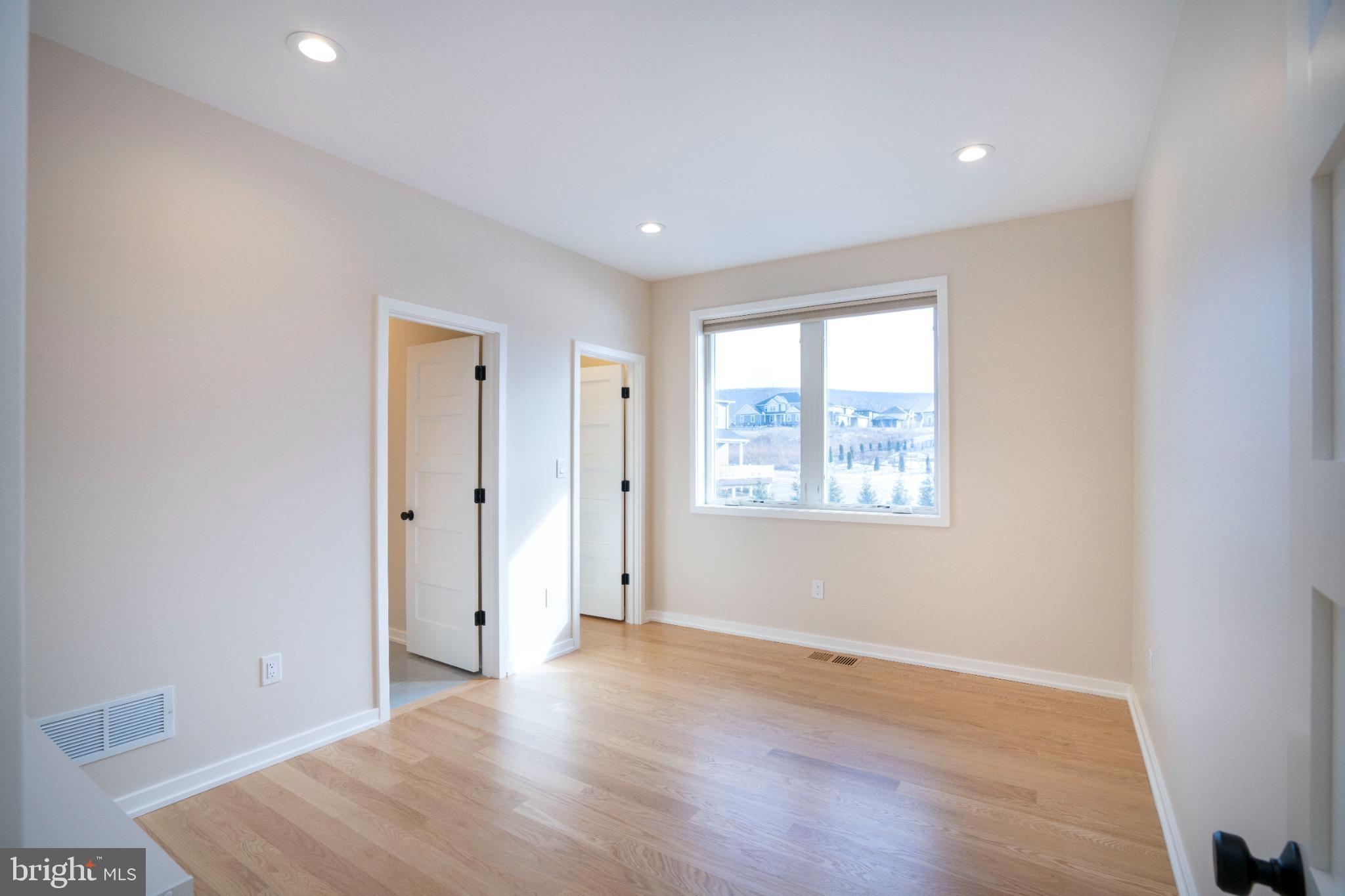 STEARNS CROSSING - Residential