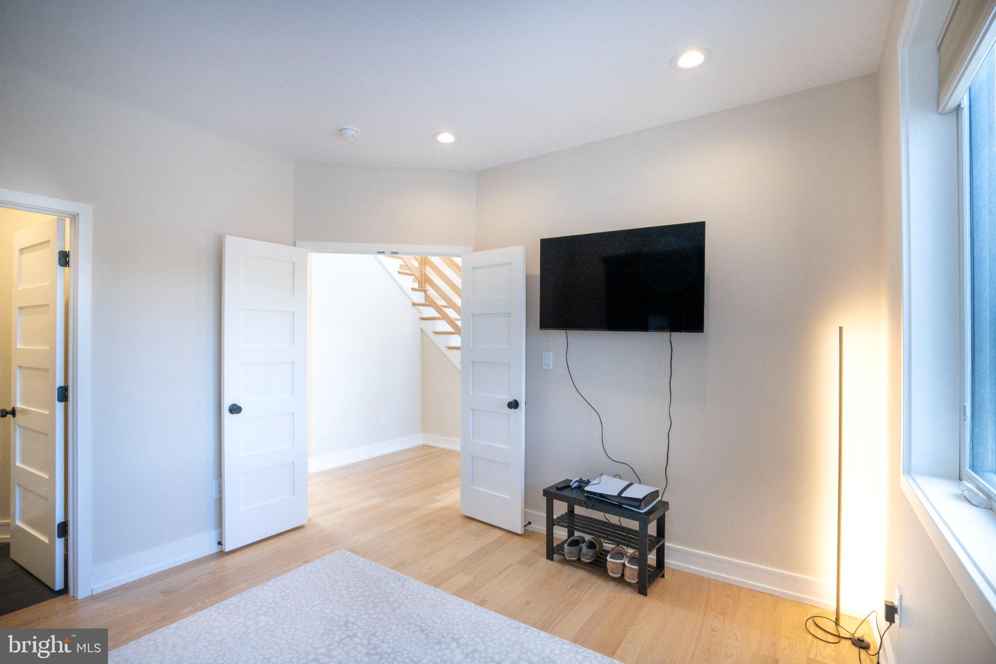 STEARNS CROSSING - Residential