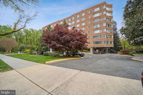 4200 CATHEDRAL AVENUE NW 606 WASHINGTON DC 20016