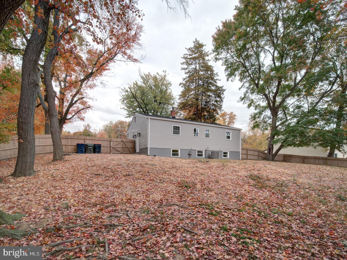 THOMSON ESTATES - Residential