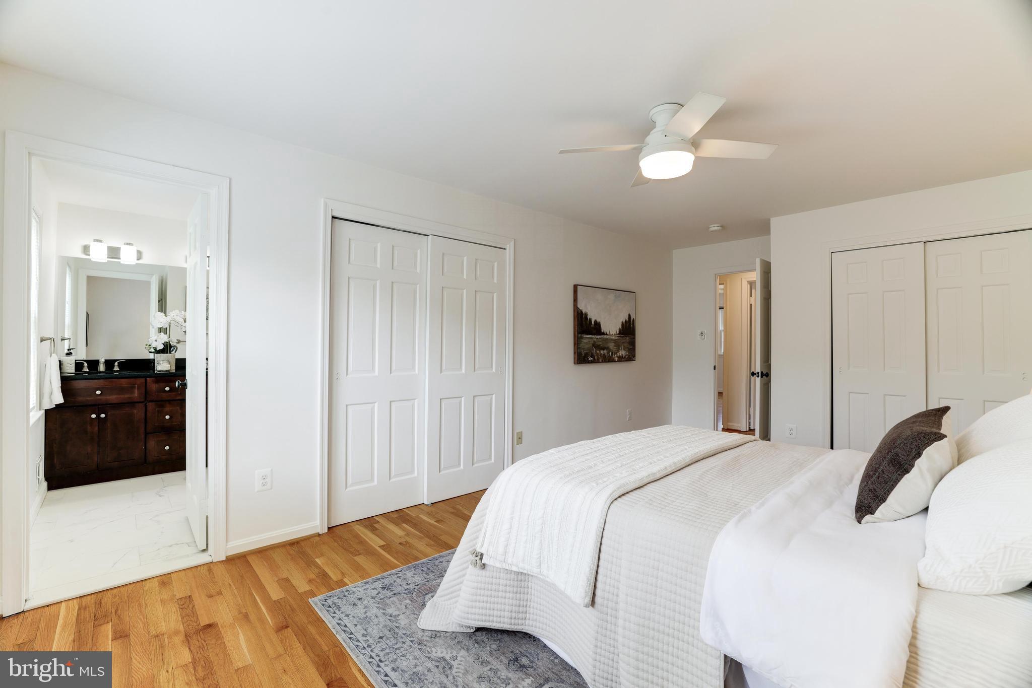 KINGS MANOR - Residential