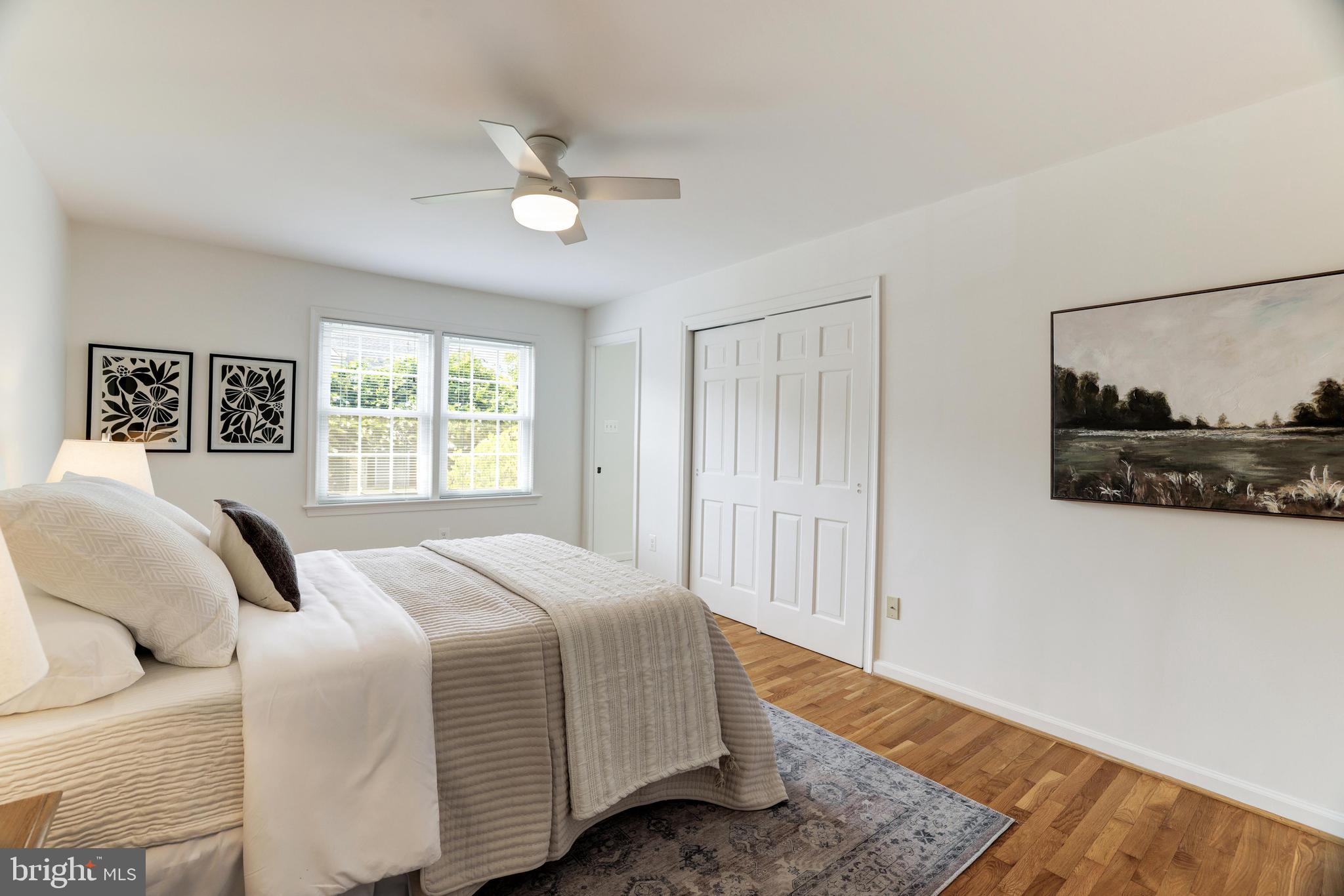 KINGS MANOR - Residential