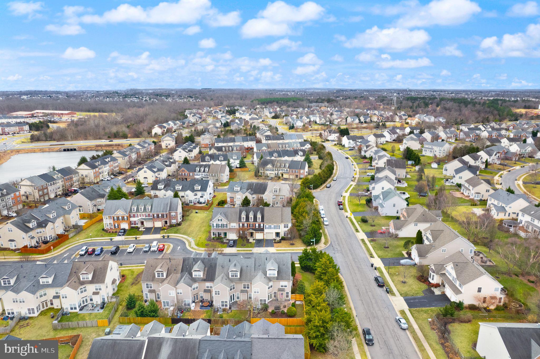 PEMBROOKE - Residential Lease