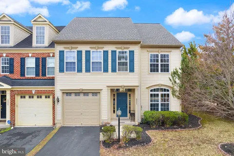 9311 Warren Falls Lane, Bristow, VA MLS: VAPW2089188